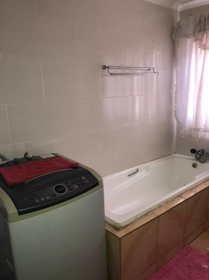 573738_IMG-20220526-WA0011